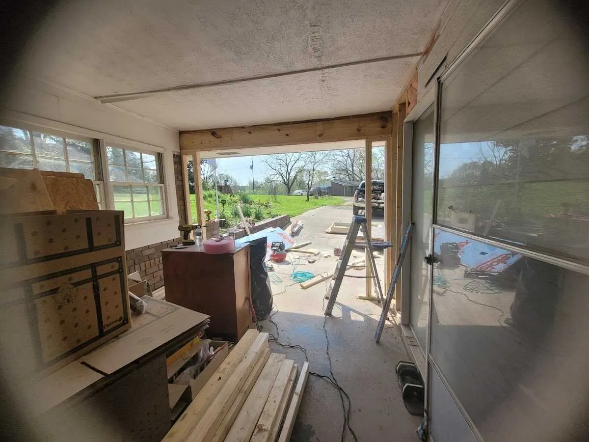 Air movers and dehumidifier for Drying & Dehumidification in Thomas